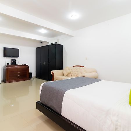 Ayenda 1132 Copiclub Otel Ibagué Dış mekan fotoğraf