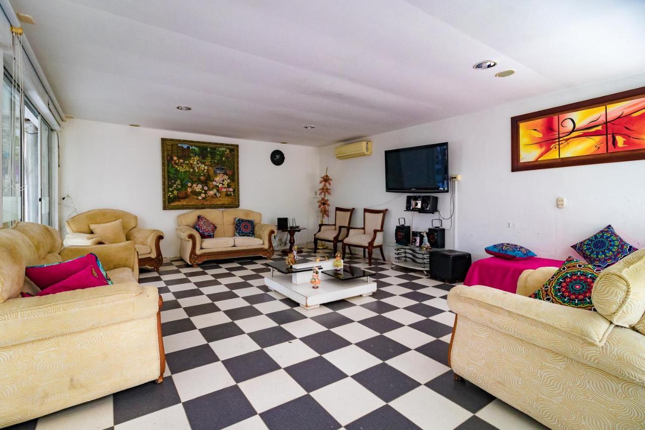 Ayenda 1132 Copiclub Otel Ibagué Dış mekan fotoğraf